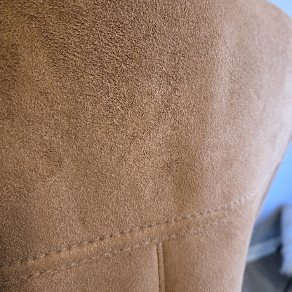 Men's Tan Suede Vest - Picture 6 of 7
